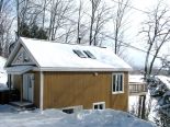 Maison 2 étages à Ayer's Cliff, Estrie Maison 2 étages à Ayer's Cliff, Estrie