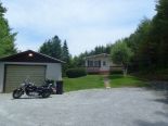 Bungalow à Asbestos, Estrie Bungalow à Asbestos, Estrie