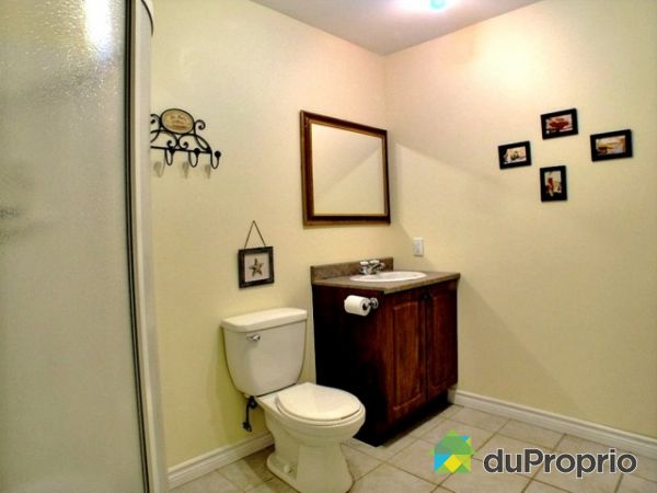 Salle de bain sous-sol
