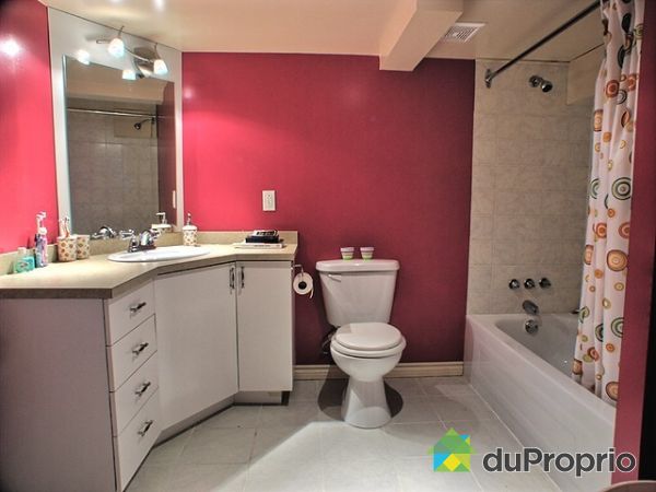 Salle de bain sous-sol