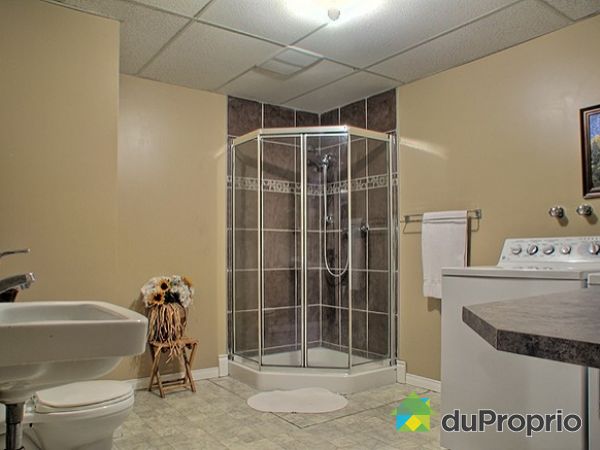 Salle de bain sous-sol