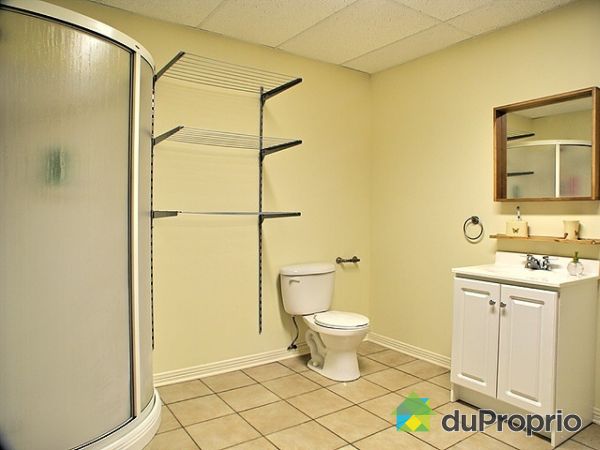 Salle de bain sous-sol
