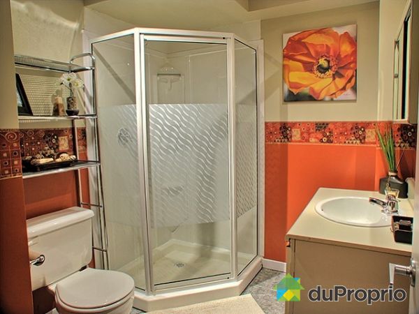 Salle de bain sous-sol