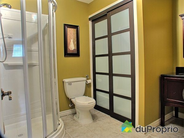Salle de bain sous-sol