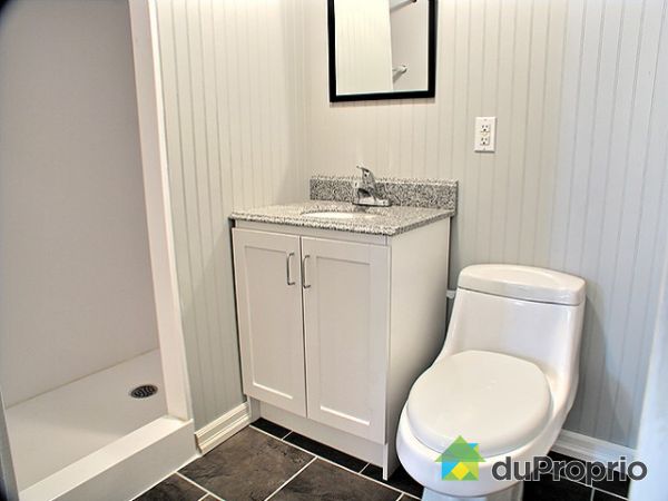 Salle de bain sous-sol