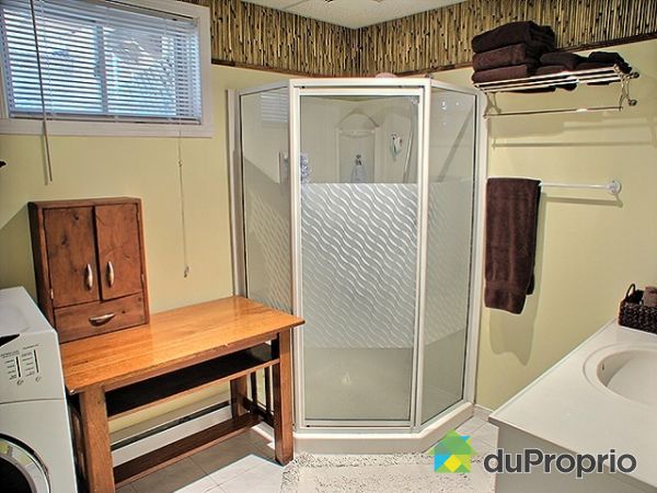 Salle de bain sous-sol