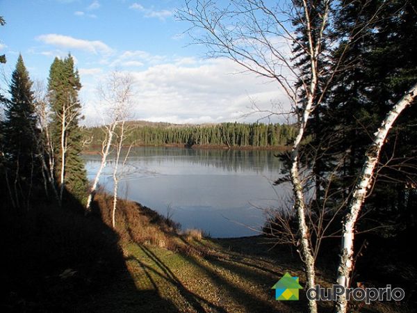 Vue sur le lac