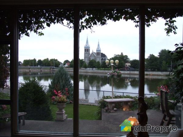 Vue sur rivi�re