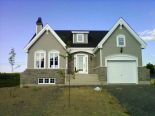 Bungalow in St-Jérôme, Laurentides Bungalow in St-Jérôme, Laurentides