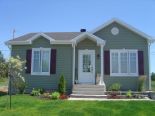Bungalow in St-Basile-De-Portneuf, Portneuf