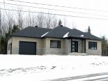 Bungalow in Fleurimont, Estrie