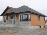 Bungalow in St-Henri-de-Levis, Chaudiere-Appalaches
