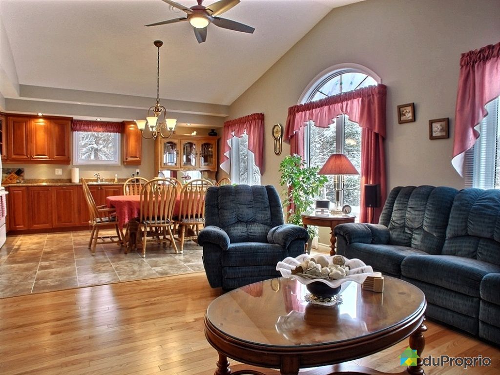 Bungalow Surélevé sold in StAndréAvellin DuProprio 480967