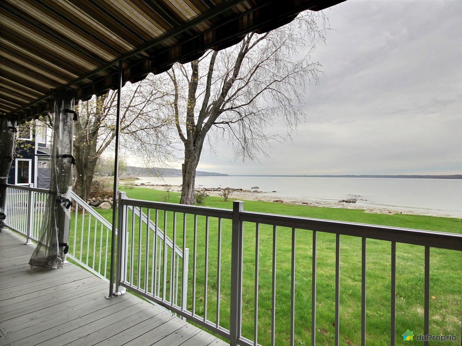 Chalet à vendre Portneuf, 55 rue du Borddel'Eau, immobilier Québec