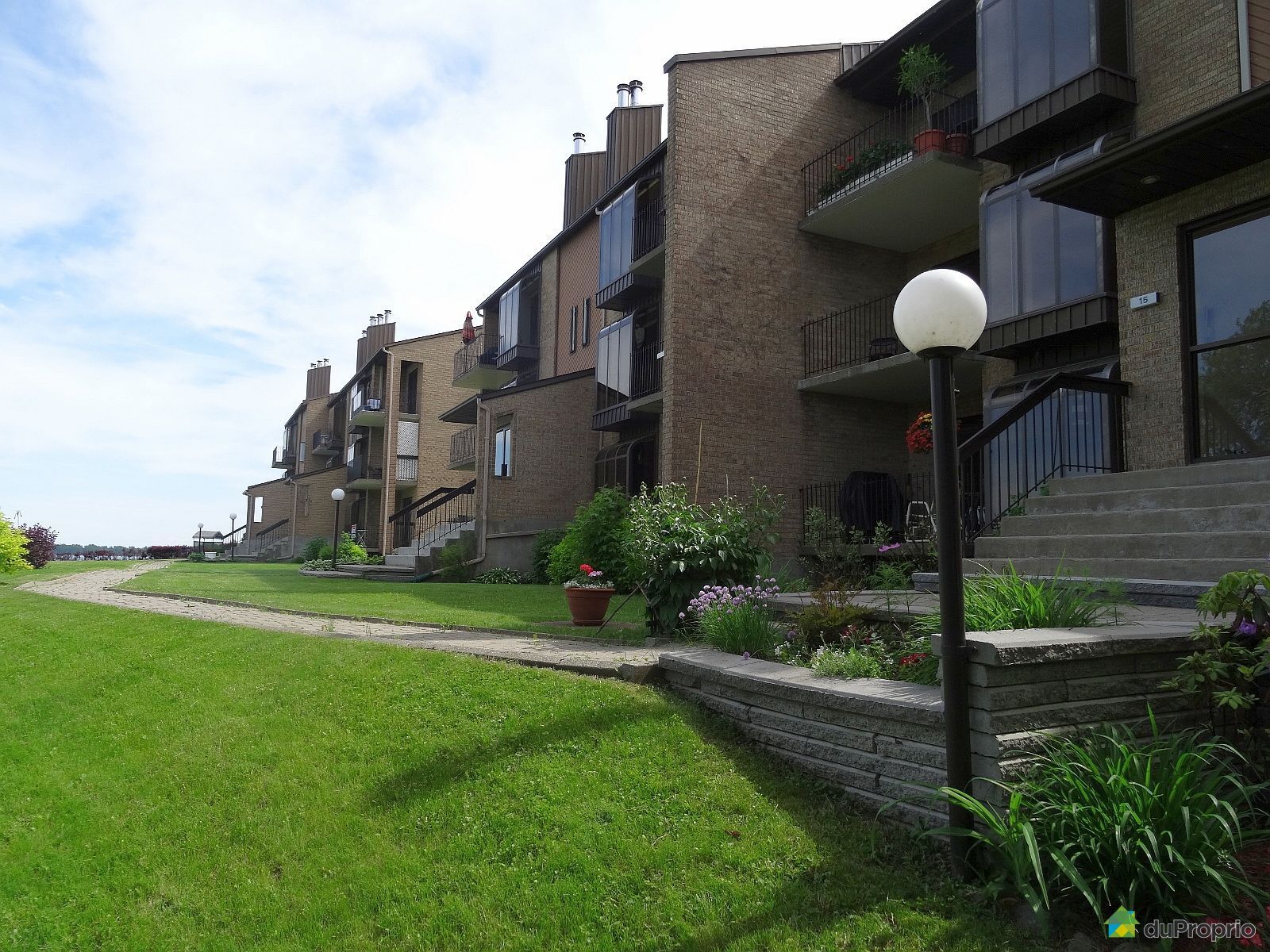 Condo à vendre Montréal, 20115 avenue 34e, immobilier Québec DuProprio 510004