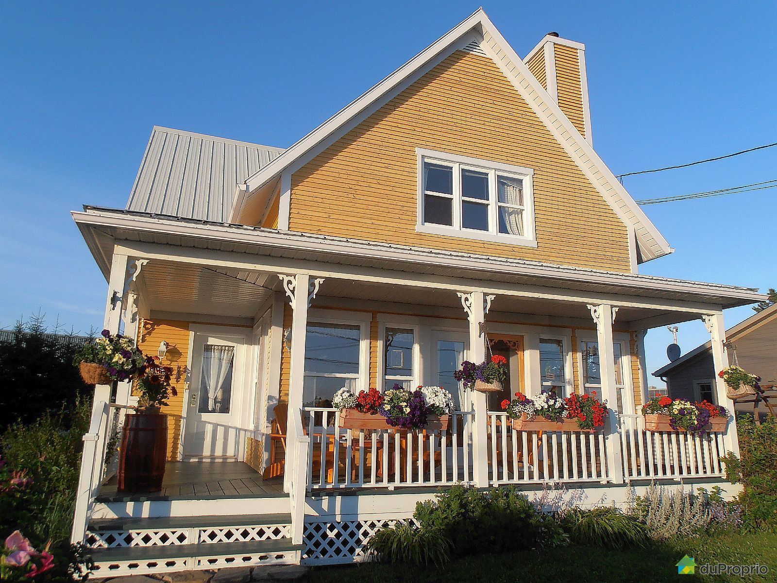 Maison à vendre PointeAuPere, 165, rue du Fleuve, immobilier Québec DuProprio 595128