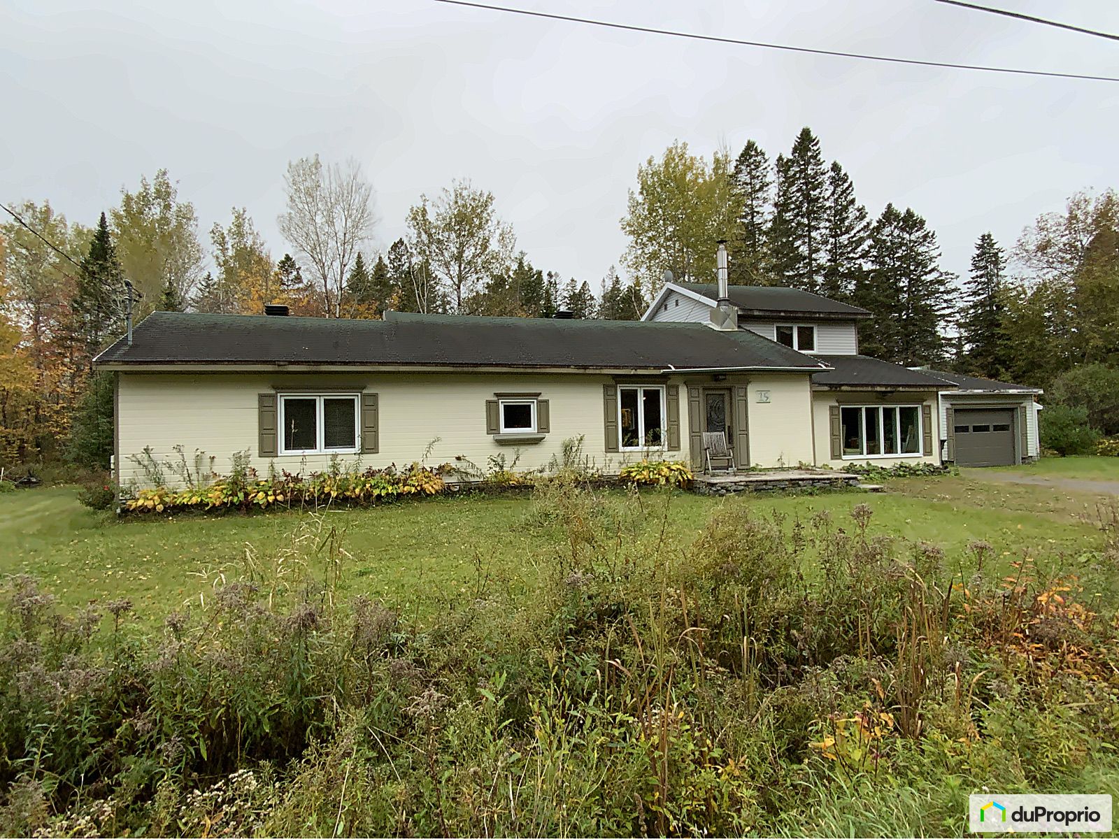 Maison à un étage et demi à vendre Pont Rouge 4 chambres 1053269