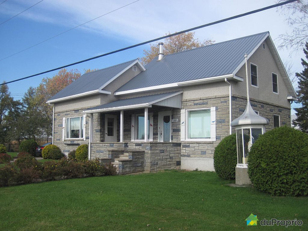 House for sale in StBarnabeNord, 1220, rang du Haut SaintJoseph