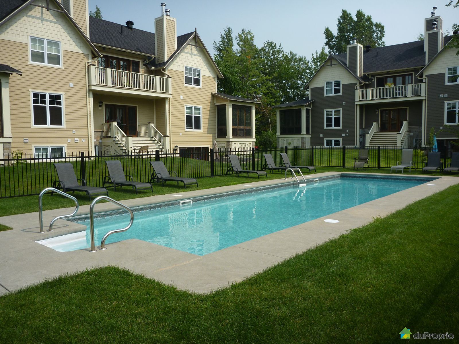 Condo à vendre Bromont, 103113 rue de Laviolette, immobilier Québec DuProprio 400312 Condo à vendre Bromont, 103113 rue de Laviolette, immobilier Québec DuProprio 400312