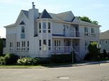 Quadruplex � Ste-Agathe-Des-Monts, Laurentides