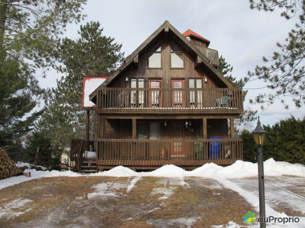 Chalet for sale in LacdesPlages, 16 impasse du PetitLachine DuProprio 478591