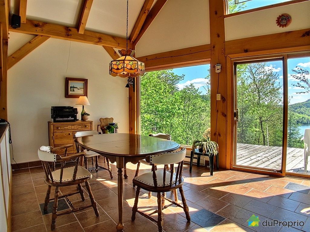 Chalet vendu Huberdeau, immobilier Québec DuProprio 377589