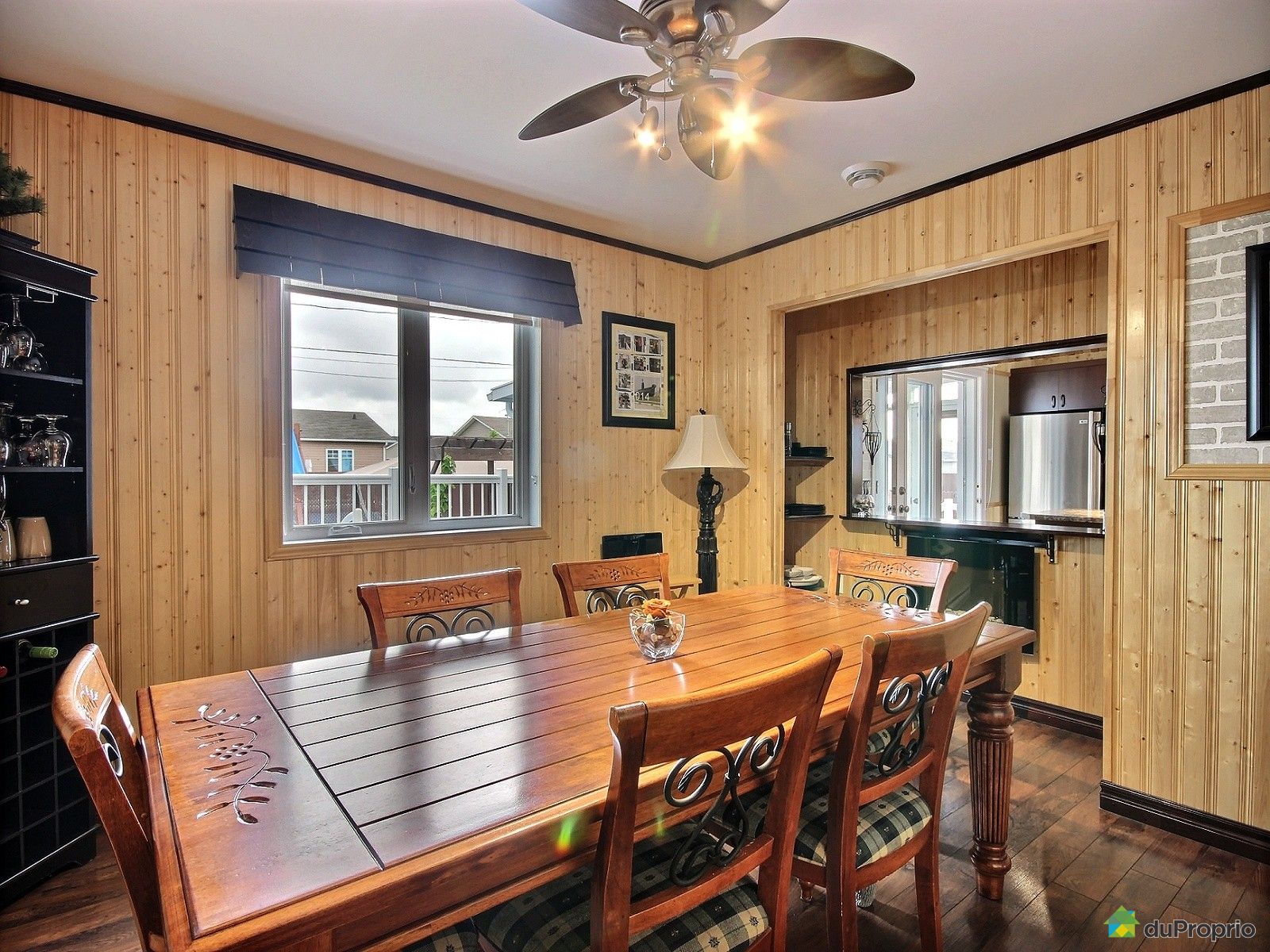 table a manger a vendre quebec