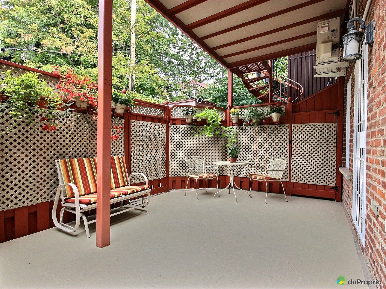 Condo sold in Montreal DuProprio 492943