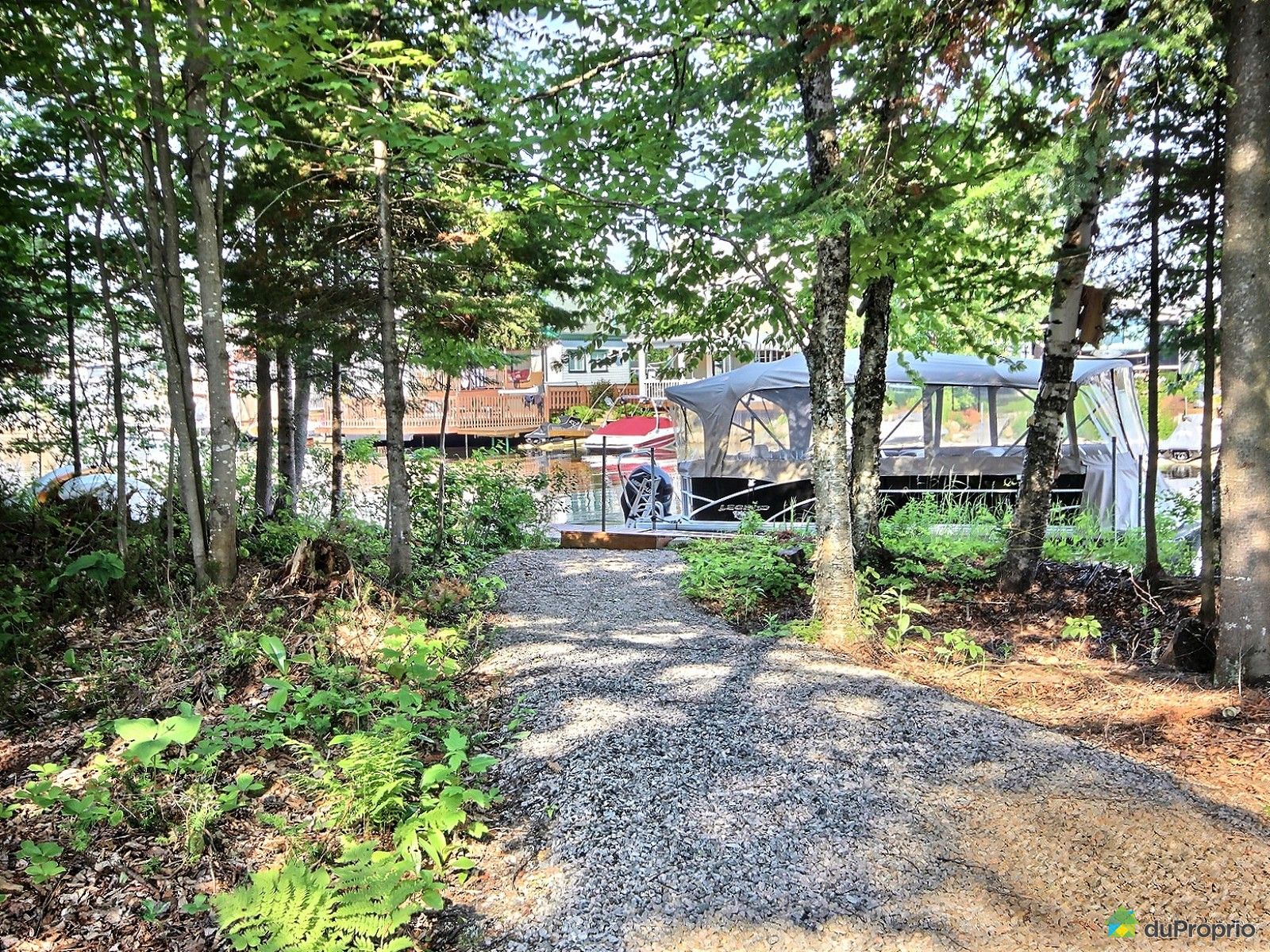 Maison à vendre FossambaultSurLeLac, 32 rue de la Pointe aux Bleuets