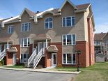 Triplex � Pont-Viau, Laval