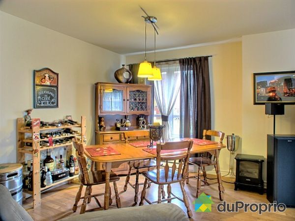 Salle � manger du logement