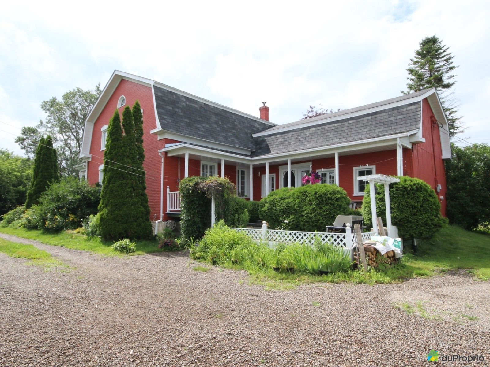 Fermette à vendre StCuthbert, 1400 rang Nord de la RivièreduChicot