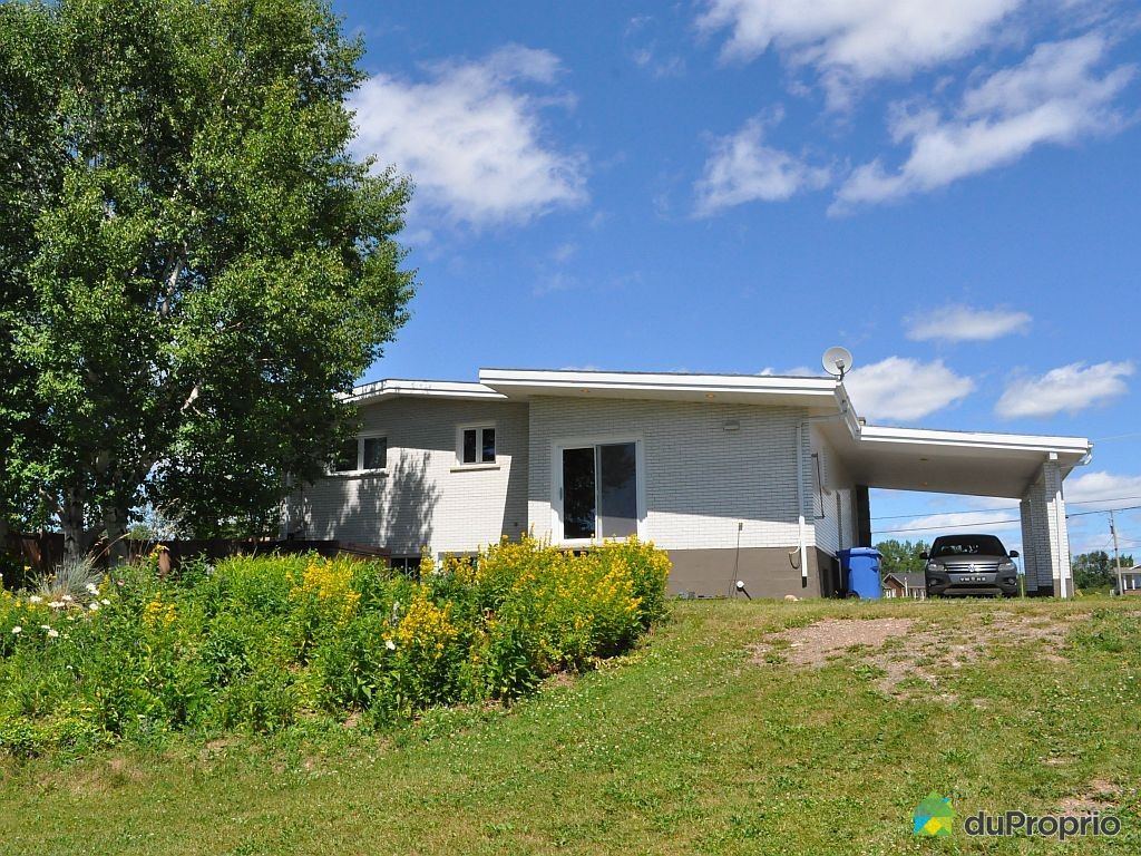 Maison à vendre Caplan, 246 boulevard Perron Ouest, immobilier Québec