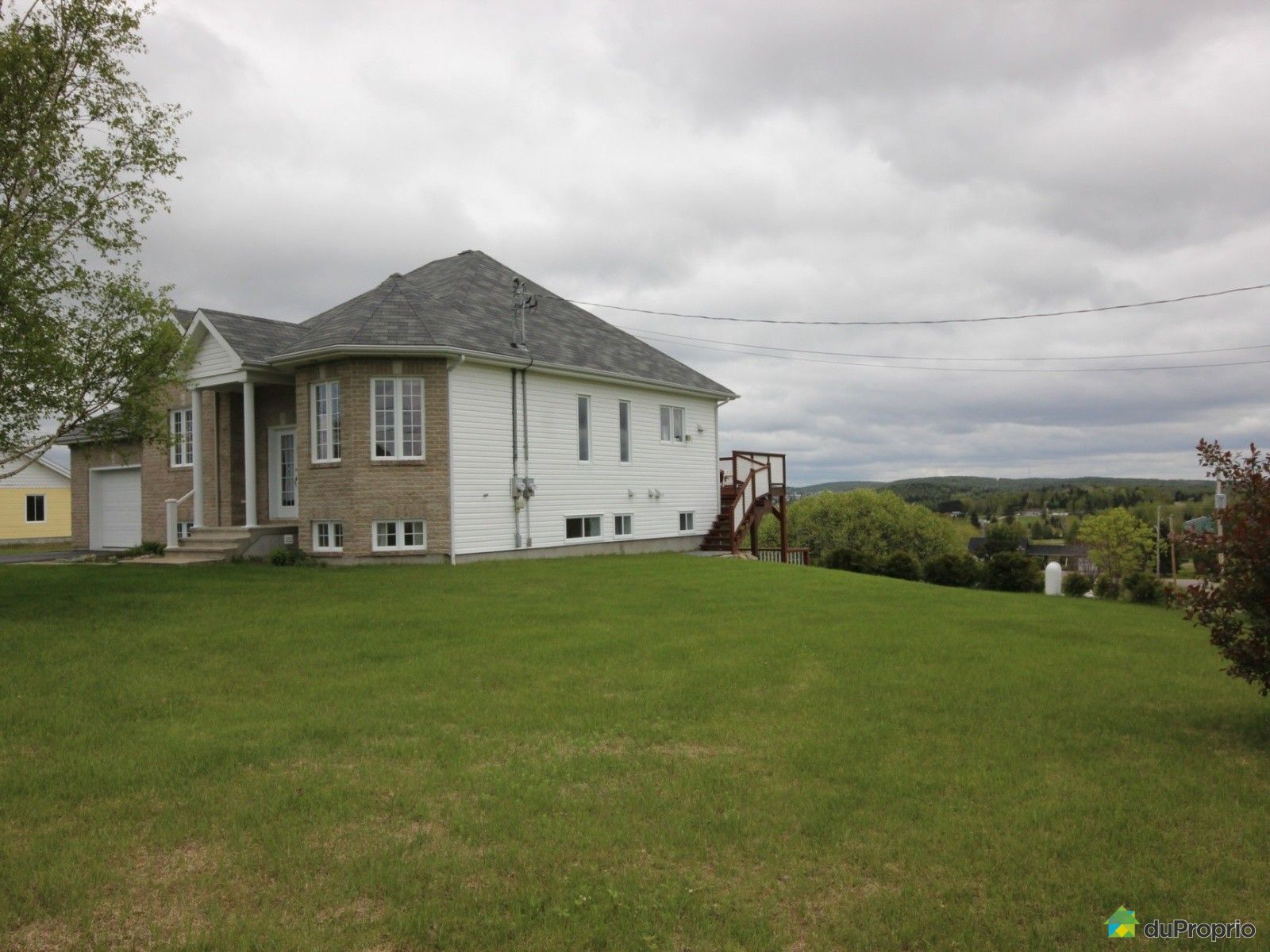 Maison vendu MontLaurier, immobilier Québec DuProprio 611818 Maison vendu MontLaurier, immobilier Québec DuProprio 611818