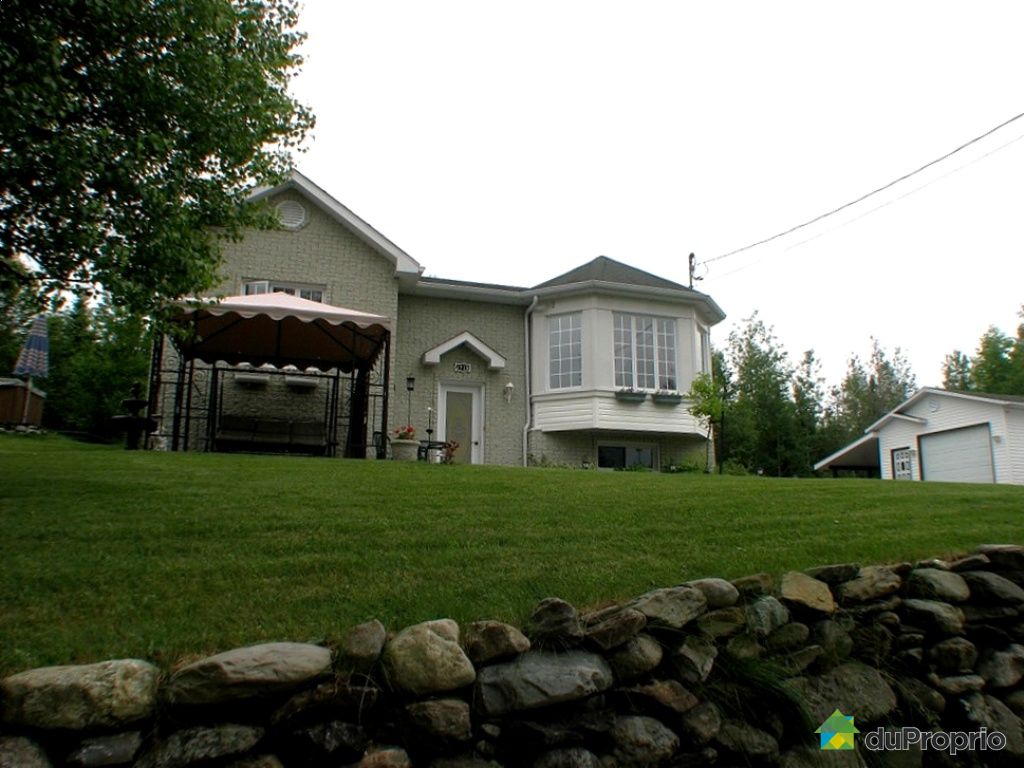 Bungalow Surélevé vendu Weedon, immobilier Québec DuProprio 251161