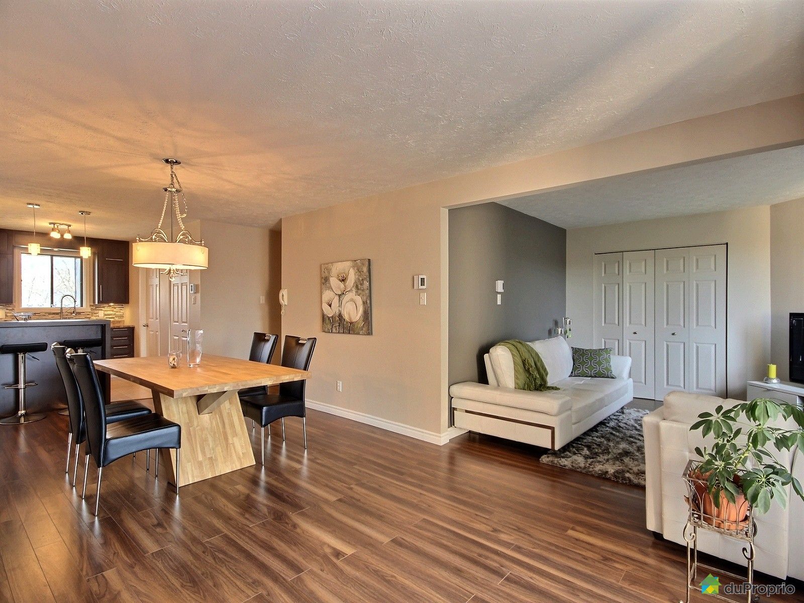 823, rue Elgin, Granby à vendre DuProprio