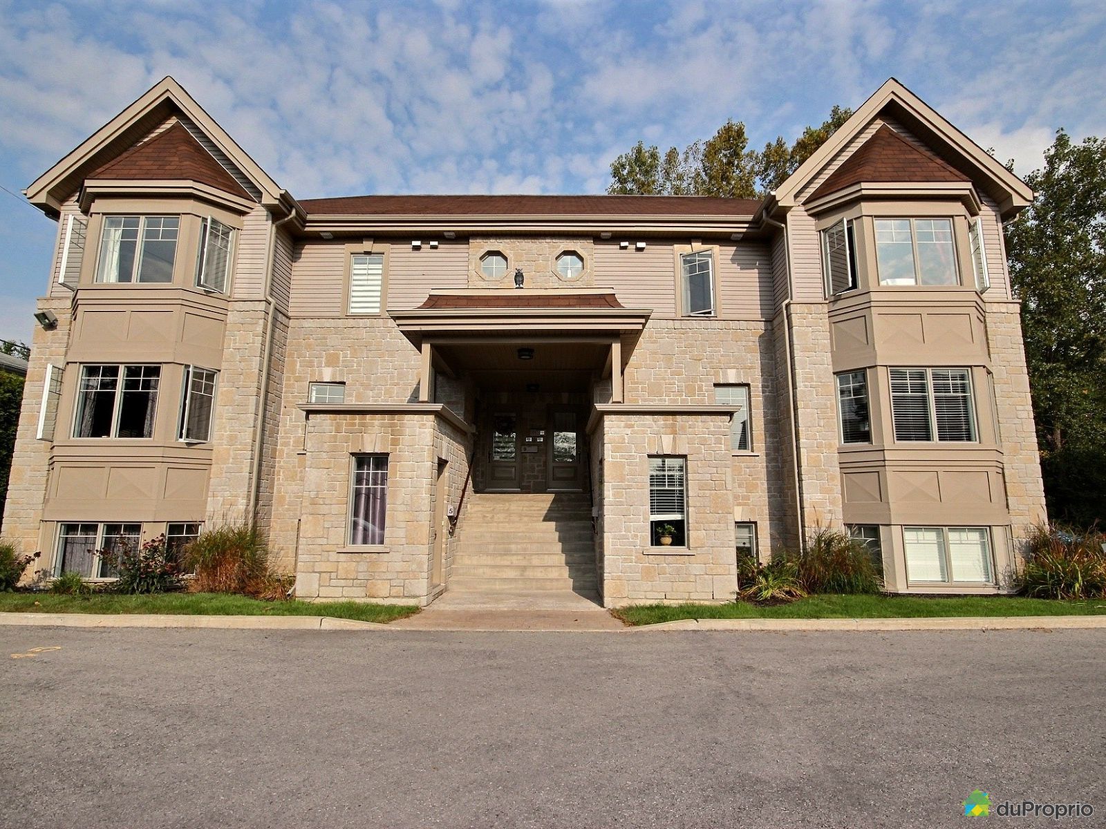 13 Place du Boisé, BoisDesFilion for sale DuProprio