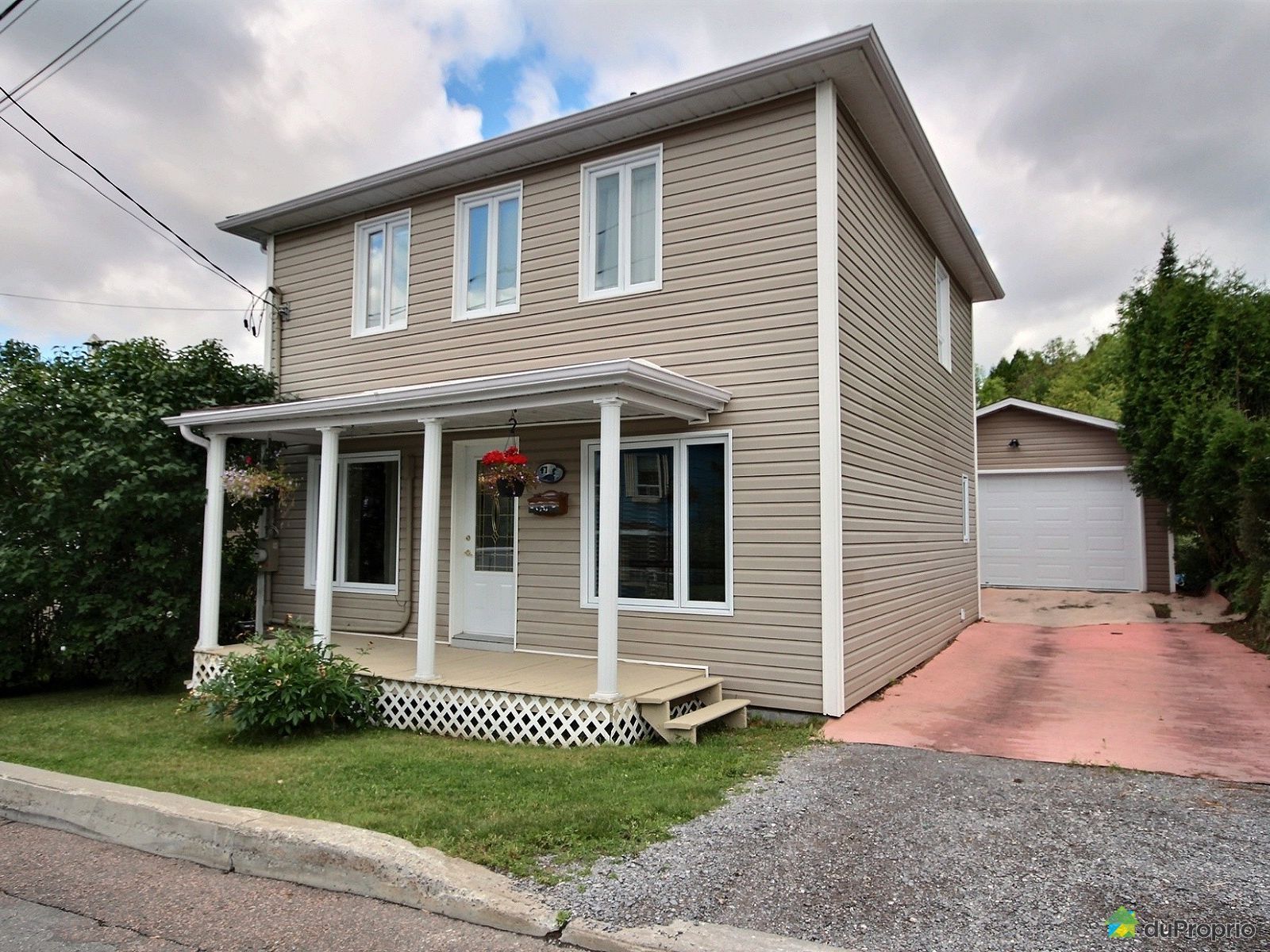 47 rue de la Fabrique Chicoutimi Chicoutimi Nord   vendre