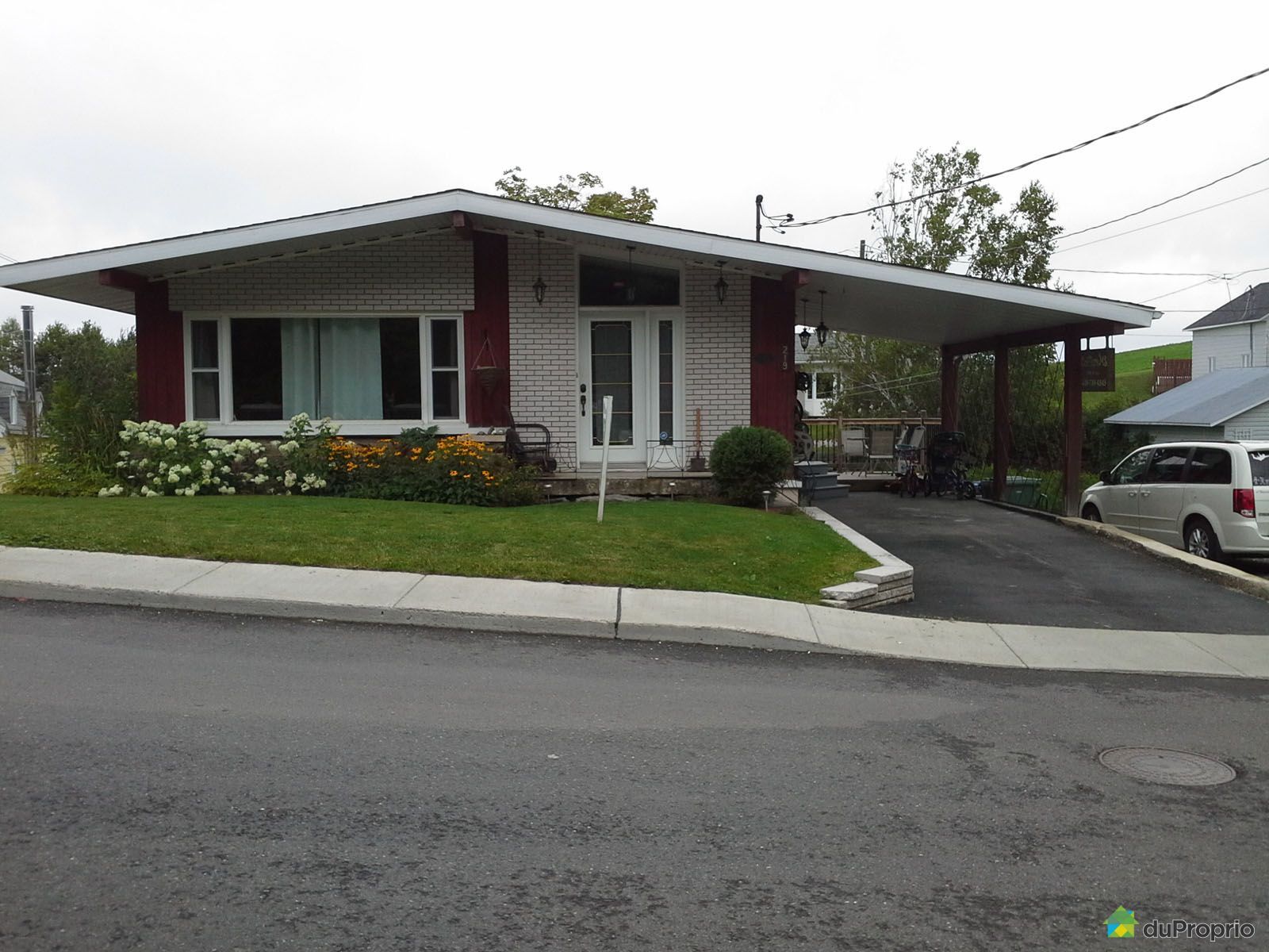 219, rue Commerciale, StDamienDeBuckland à vendre DuProprio