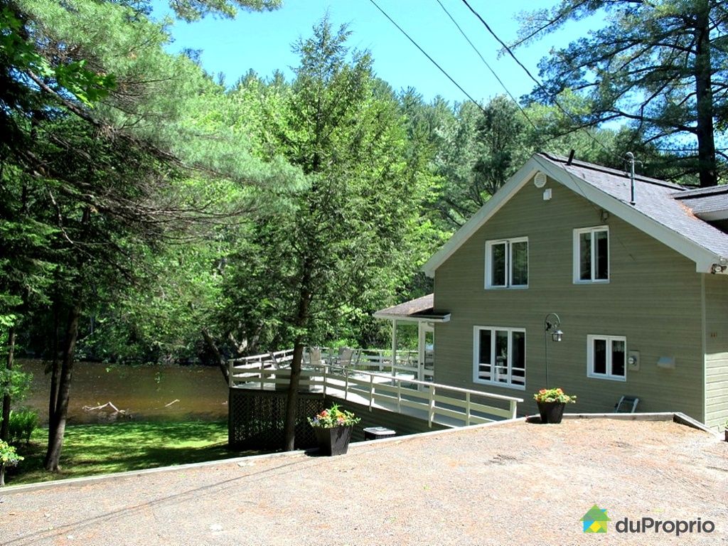 1448, rue Cécile Larose, SteAdèle à vendre DuProprio