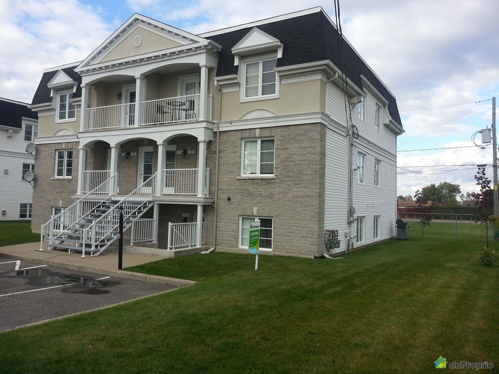 Charlemagne à vendre DuProprio