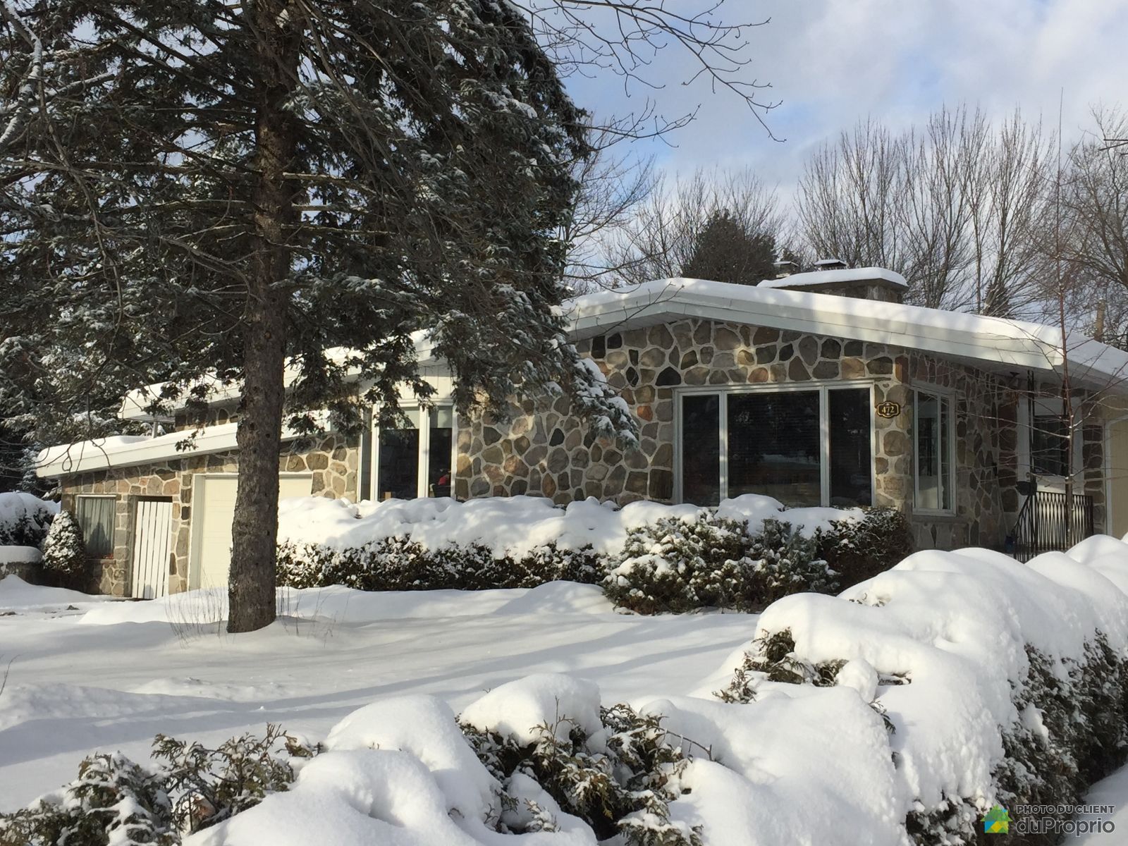 472, Carré Dugué, SteTherese à vendre DuProprio