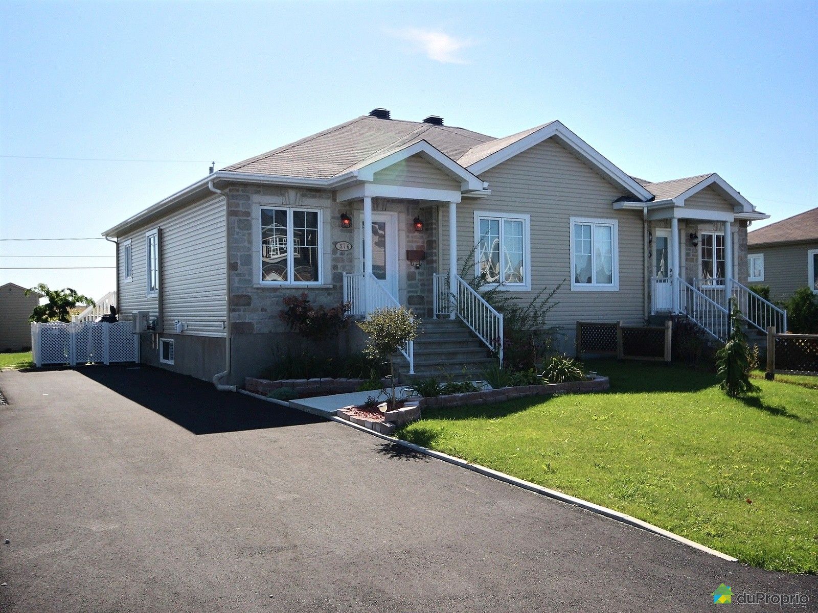 576, rue SaintDominique, StDominique à vendre DuProprio