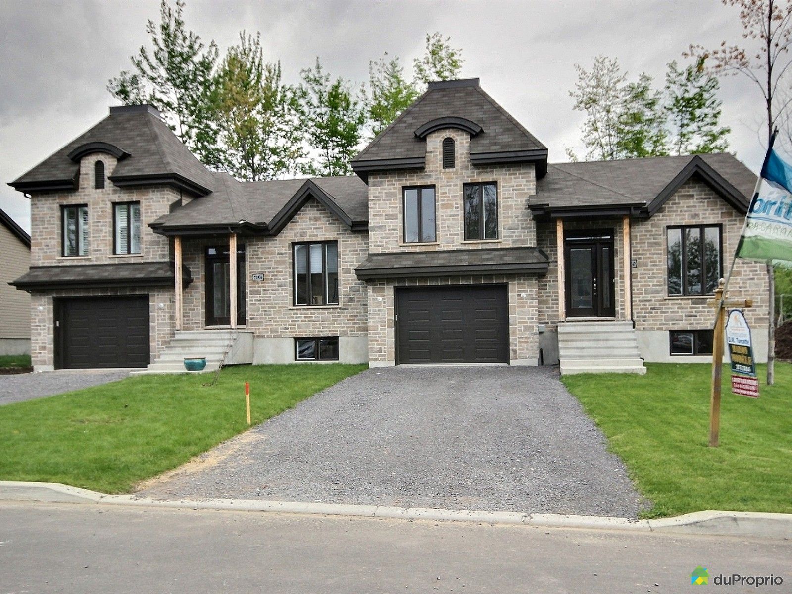 2429, boulevard Hamelin, Modèle Jum-Vic, Trois-Rivières 2429, boulevard Hamelin, Modèle Jum-Vic, Trois-Rivières