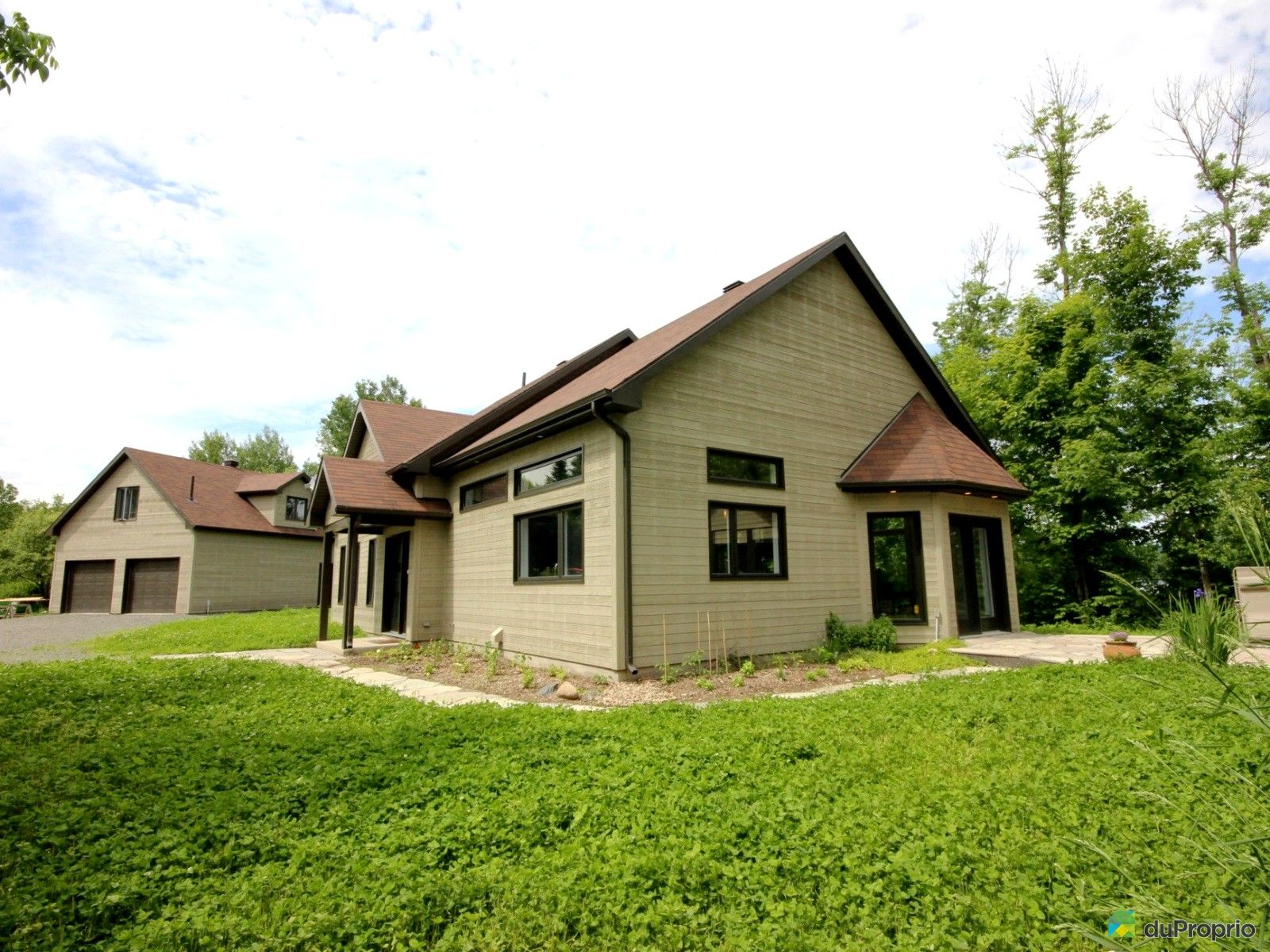 2210, chemin Principal, Shawinigan (StGerardDesLaurentides) à vendre