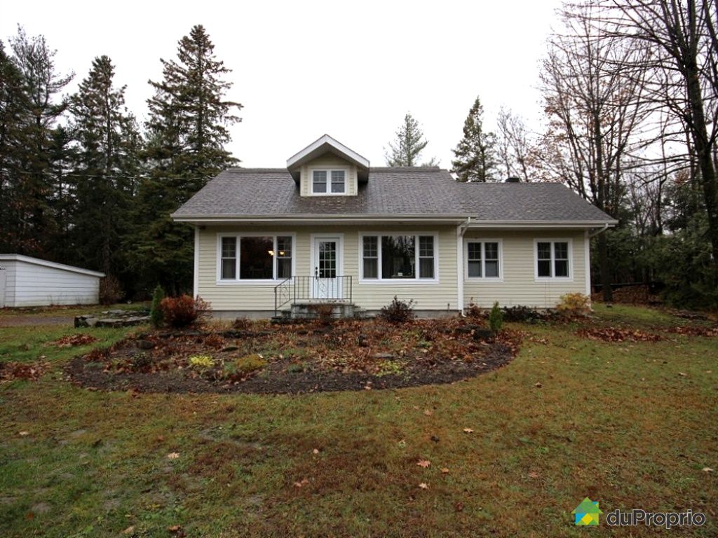 316, chemin Roxham, StBernardDeLacolle à vendre