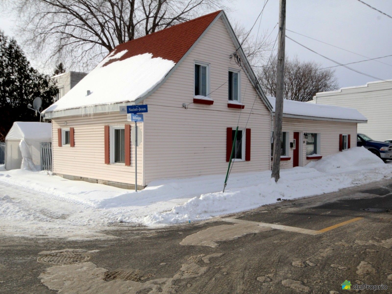 86, rue Saint Jean, SteTherese à vendre DuProprio
