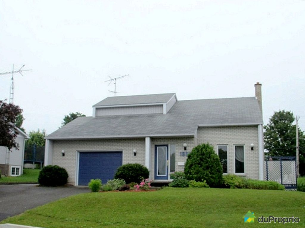 1065, rue Racine, Valcourt à vendre DuProprio