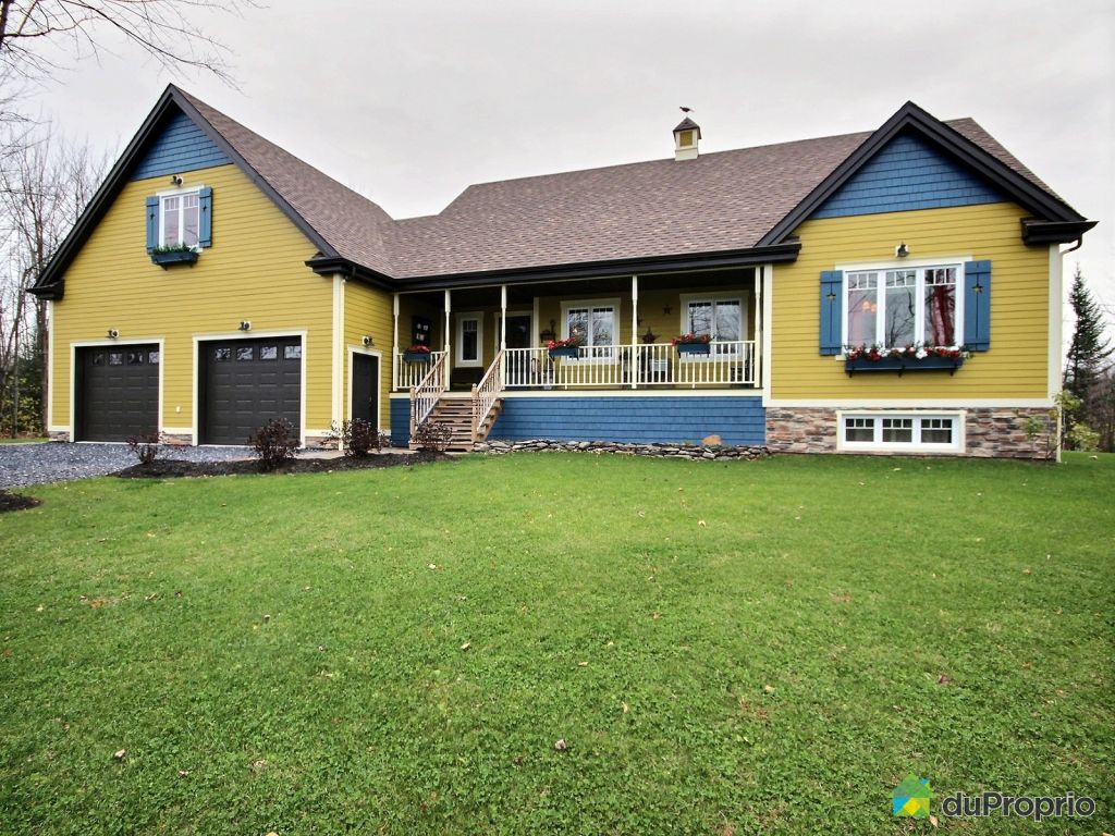 Maison à vendre Granby, 1550, rue Lalonde, immobilier Québec ...