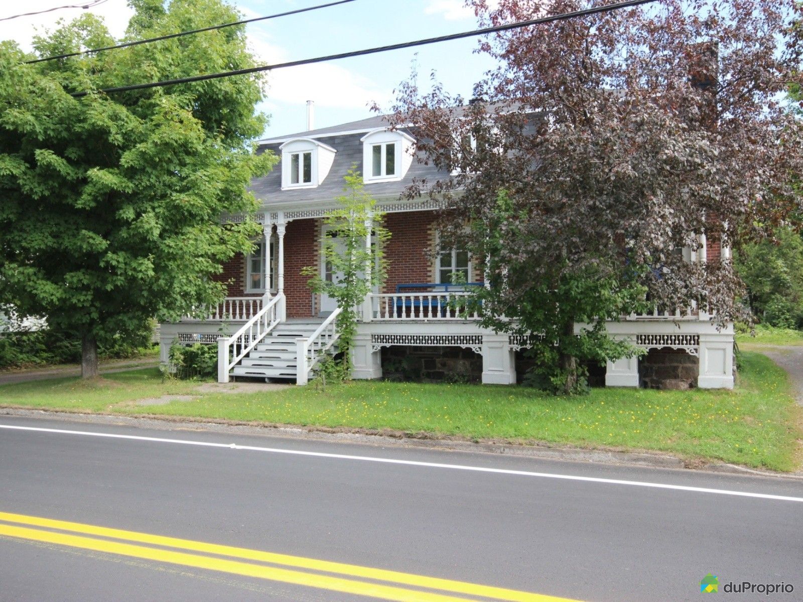 44, chemin des Pionniers Est, L'Islet (L'IsletSurMer) à vendre